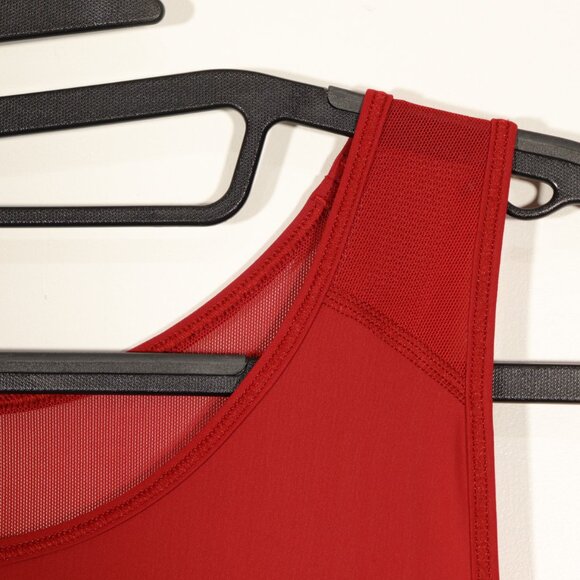 EUC Lululemon Sculpt Tank II in Dark Sport Red Size 8 - Picture 7 of 11